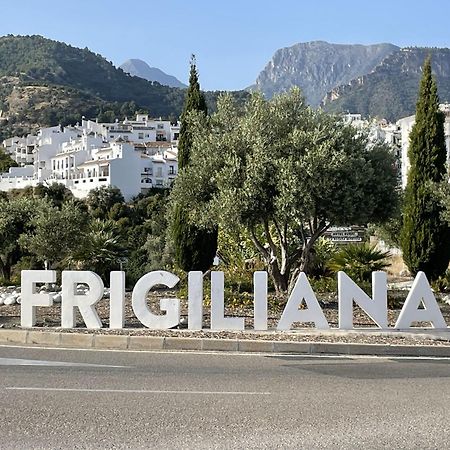 La Perla De Frigiliana Suites & Villa Bagian luar foto