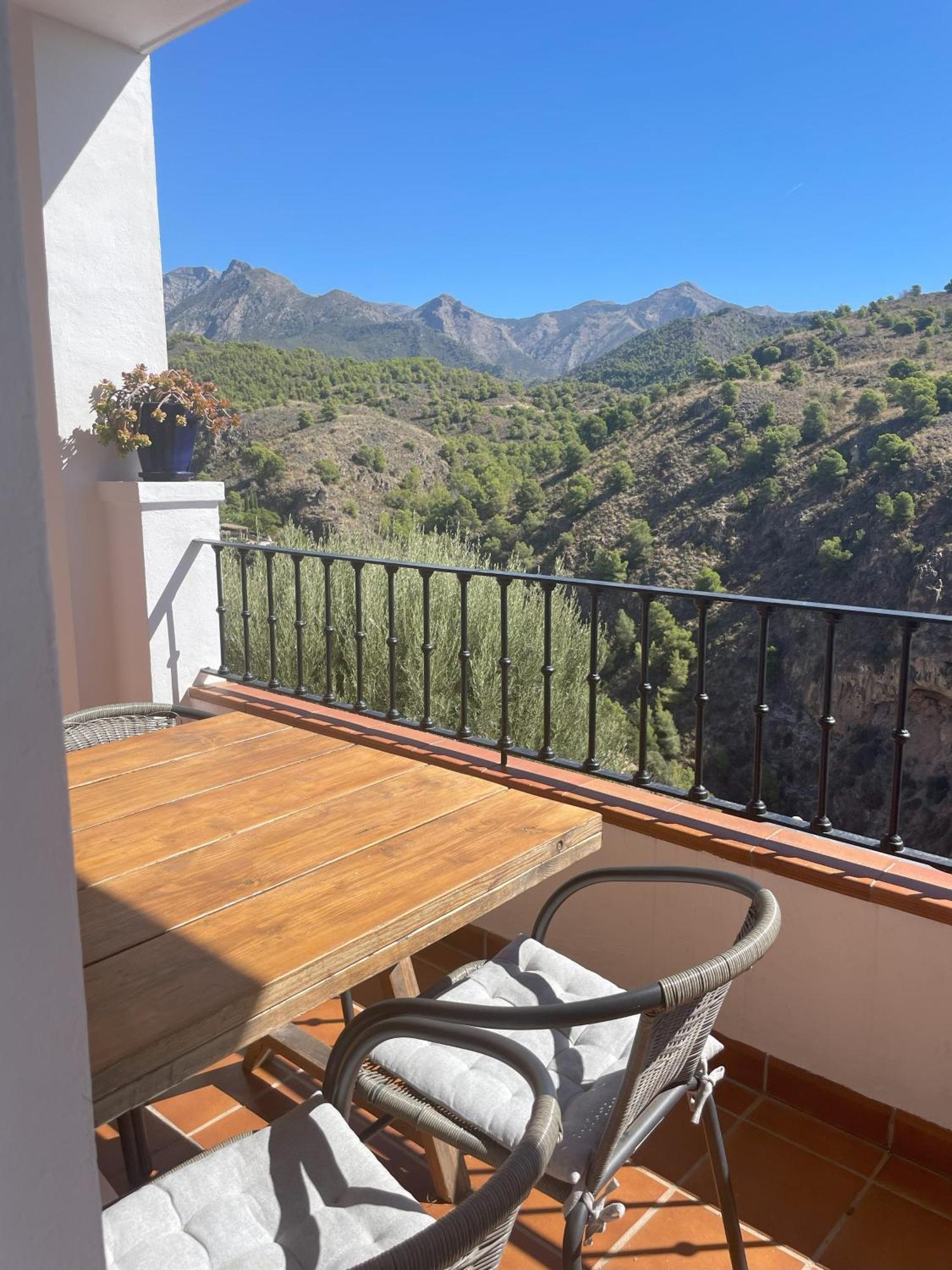 La Perla De Frigiliana Suites & Villa Ruang foto
