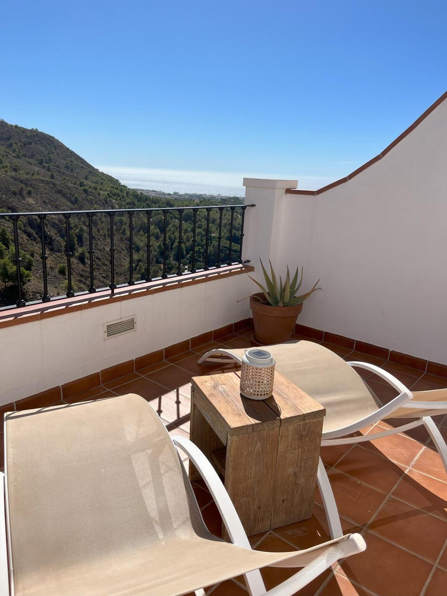 La Perla De Frigiliana Suites & Villa Ruang foto