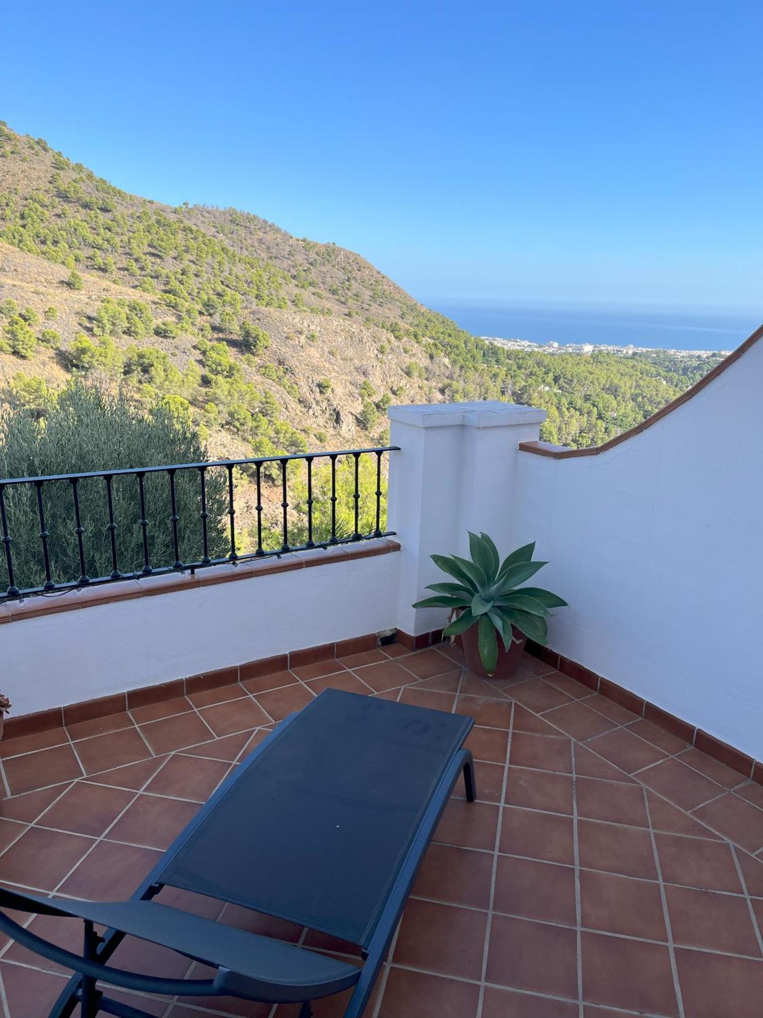 La Perla De Frigiliana Suites & Villa Ruang foto
