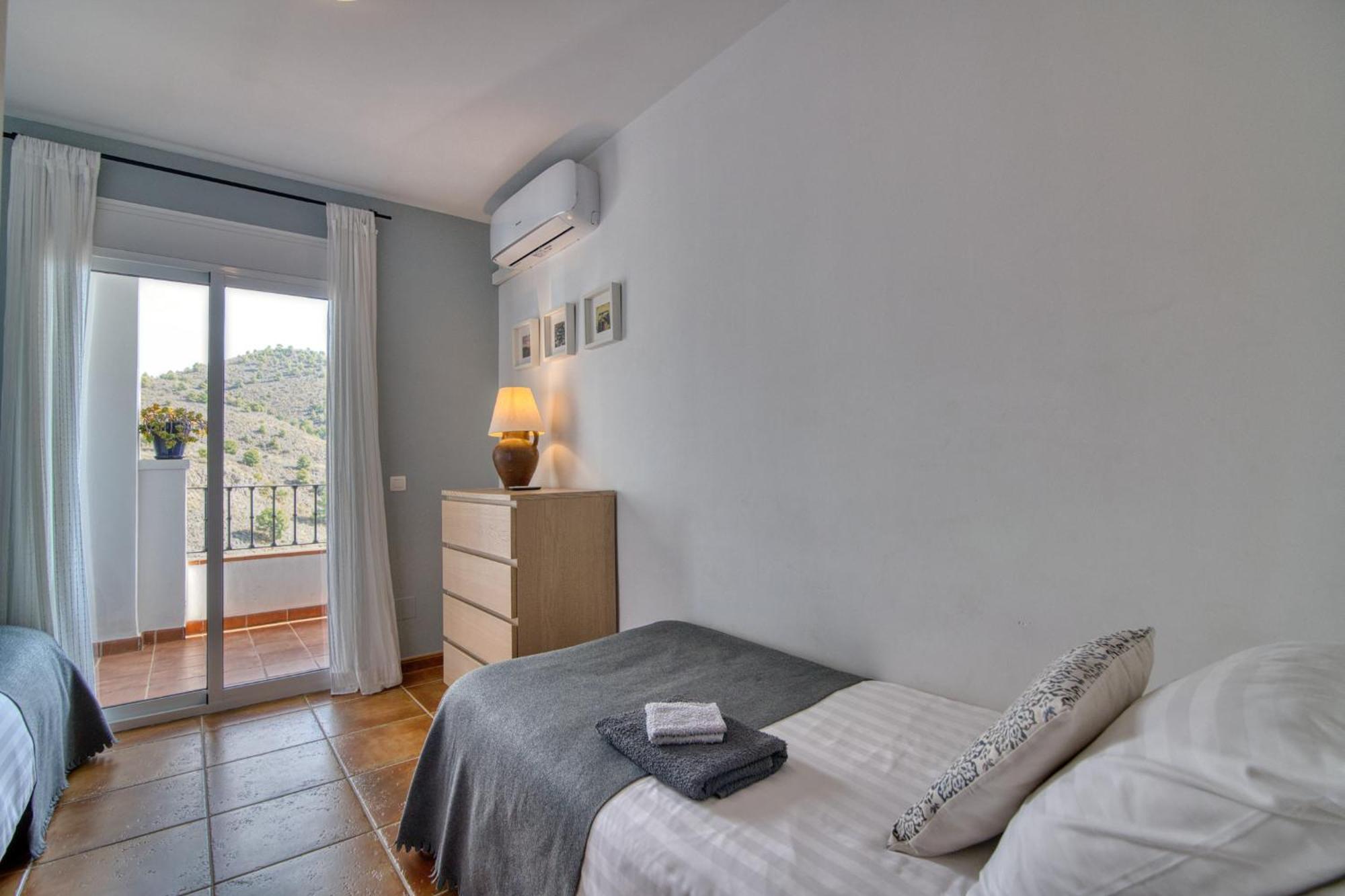 La Perla De Frigiliana Suites & Villa Ruang foto